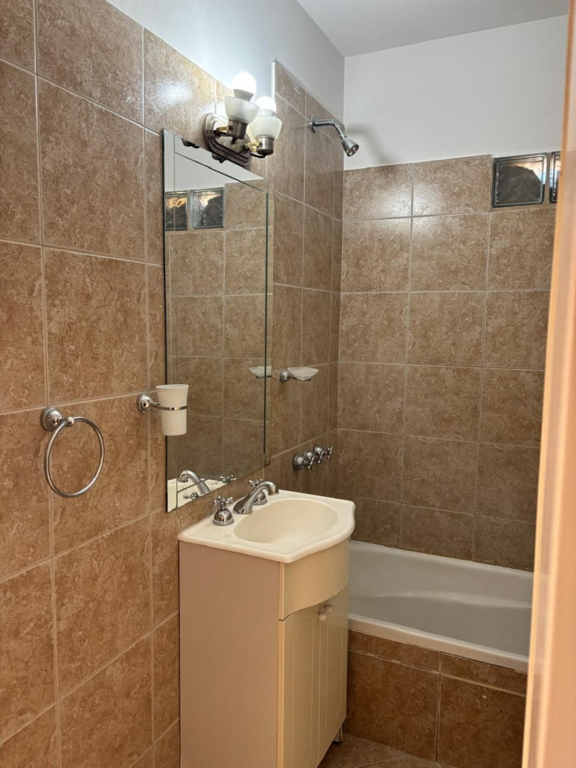 Departamento en Alquiler en Panamá 926, 3° Piso Por Escalera, Universitario, Bahía Blanca - Bahía Blanca Propiedades | SITIO OFICIAL l