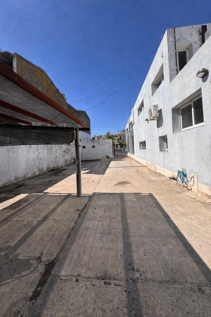 Local en Alquiler en Av Cerri 737,  Bahía Blanca - Bahía Blanca Propiedades | SITIO OFICIAL l