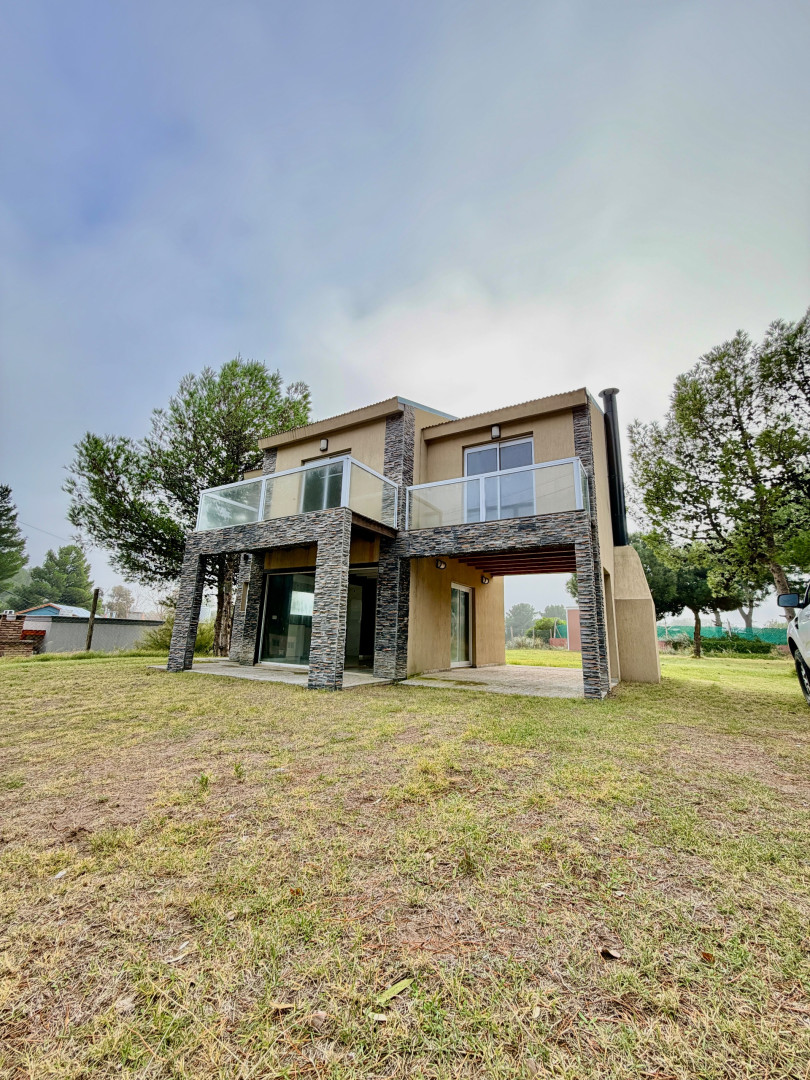 Duplex en Venta en Juan Manuel De Rosas 350, Dufaur, Monte Hermoso - Bahía Blanca Propiedades | SITIO OFICIAL l