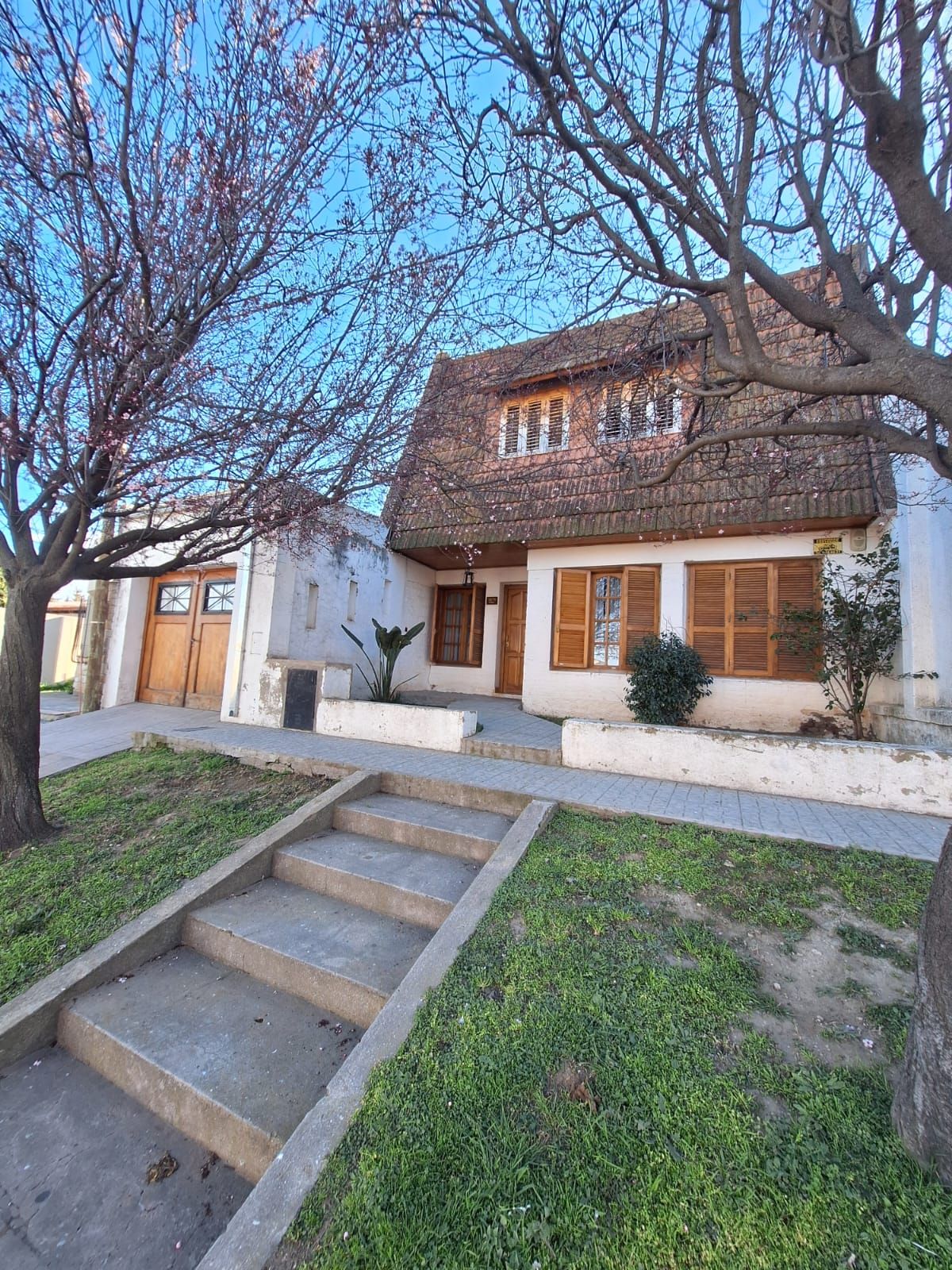 Casa en Venta en Dorbigny 2000, Villa Amaducci, Bahía Blanca - Bahía Blanca Propiedades | SITIO OFICIAL l