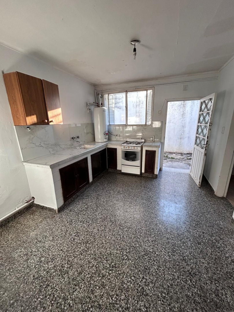 Casa en Alquiler en Zelarrayan 1091, Macrocentro, Bahía Blanca - Bahía Blanca Propiedades | SITIO OFICIAL l