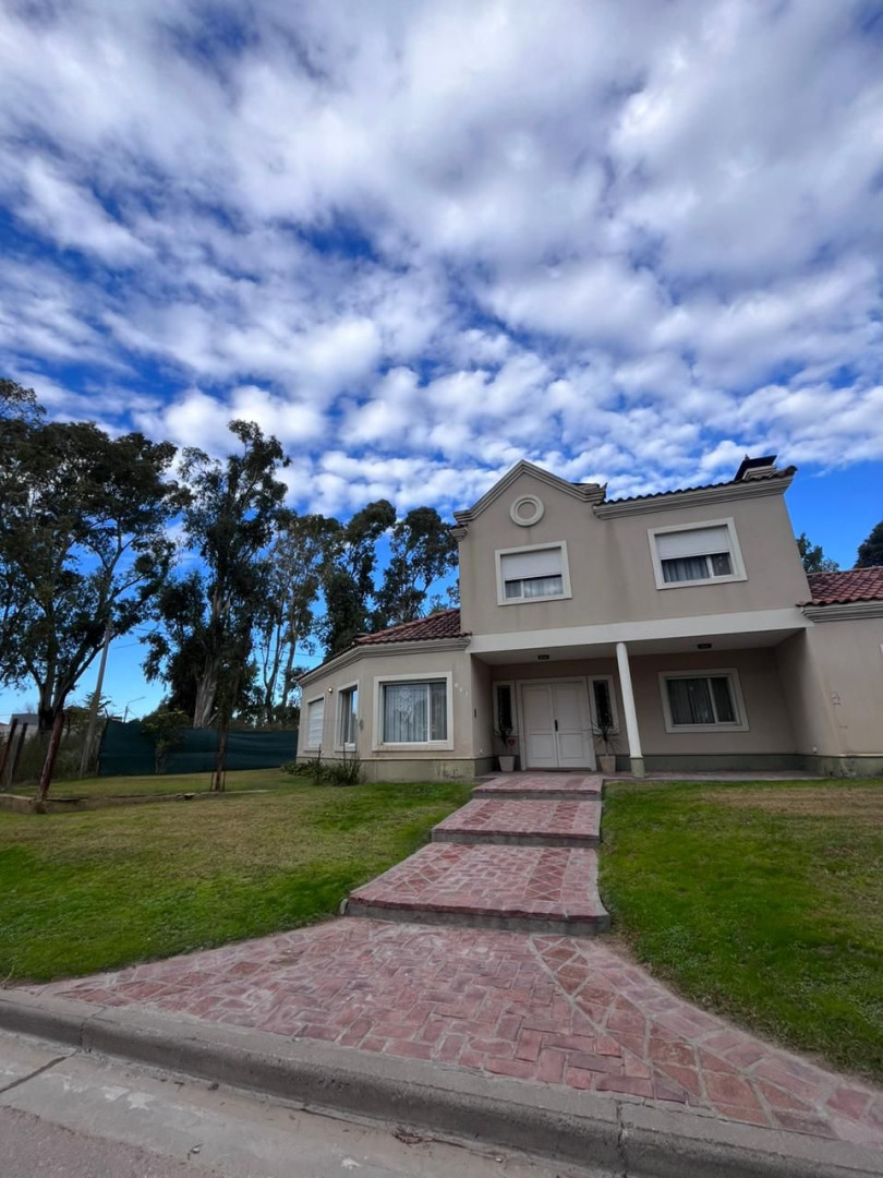 Casa en Venta en Lauquen 687, Patagonia, Bahía Blanca - Bahía Blanca Propiedades | SITIO OFICIAL l