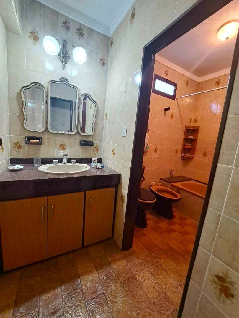 Casa en Venta en Italia 900, Pedro Pico, Bahía Blanca - Bahía Blanca Propiedades | SITIO OFICIAL l