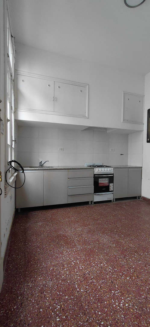 Oficina en Alquiler en Caronti 266, Centro, Bahía Blanca - Bahía Blanca Propiedades | SITIO OFICIAL l