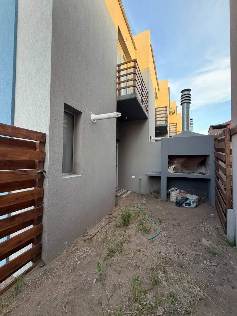 Duplex en Venta en Chacabuco 700, Las Dunas, Monte Hermoso - Bahía Blanca Propiedades | SITIO OFICIAL l