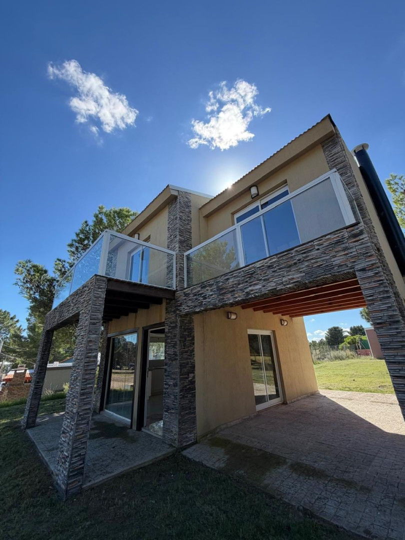 Duplex en Venta en Juan Manuel De Rosas 300, Dufaur, Monte Hermoso - Bahía Blanca Propiedades | SITIO OFICIAL l