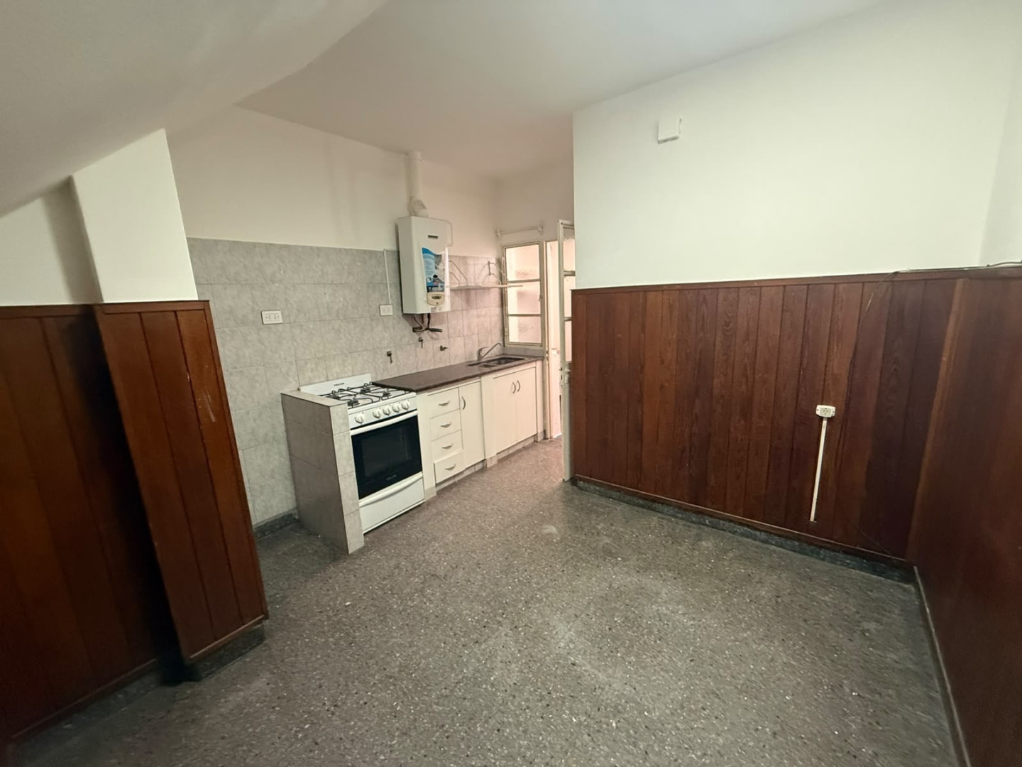 Departamento en Alquiler en Guemes Y Charlone, Macrocentro, Bahía Blanca - Bahía Blanca Propiedades | SITIO OFICIAL l
