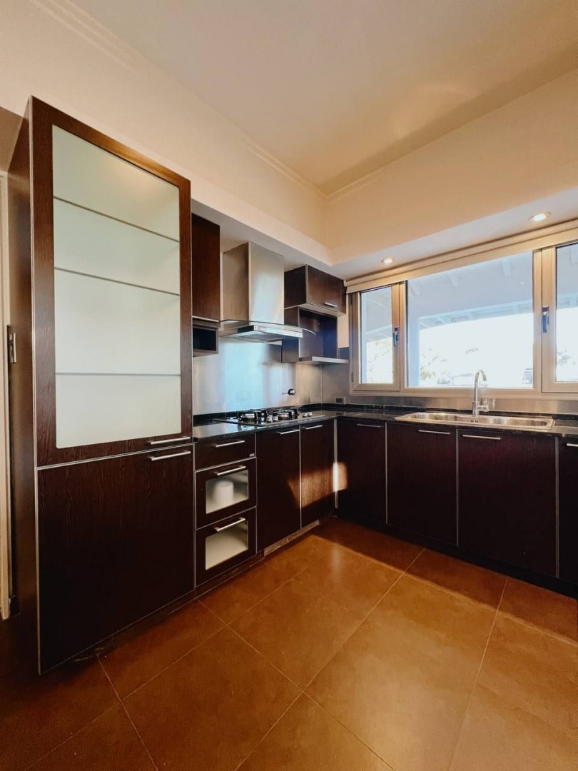 Casa en Alquiler en Lahual 170, B8002 Bahía Blanca, Provincia De Buenos Aires, Patagonia, Bahía Blanca - Bahía Blanca Propiedades | SITIO OFICIAL l