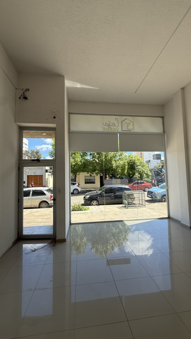 Local en Alquiler en Lavalle 330, Centro, Bahía Blanca - Bahía Blanca Propiedades | SITIO OFICIAL l