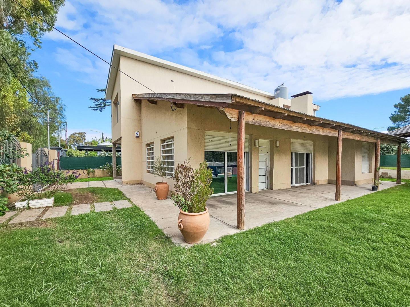 Casa en Venta en Lahual 36,  Bahía Blanca - Bahía Blanca Propiedades | SITIO OFICIAL l