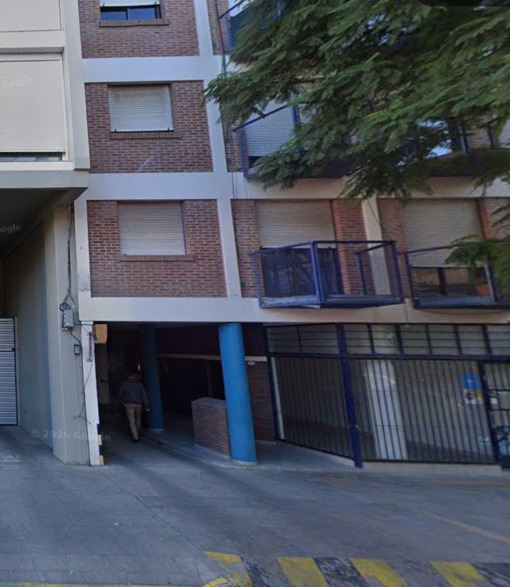 Cochera en Alquiler en Guemes 156, Centro, Bahía Blanca - Bahía Blanca Propiedades | SITIO OFICIAL l