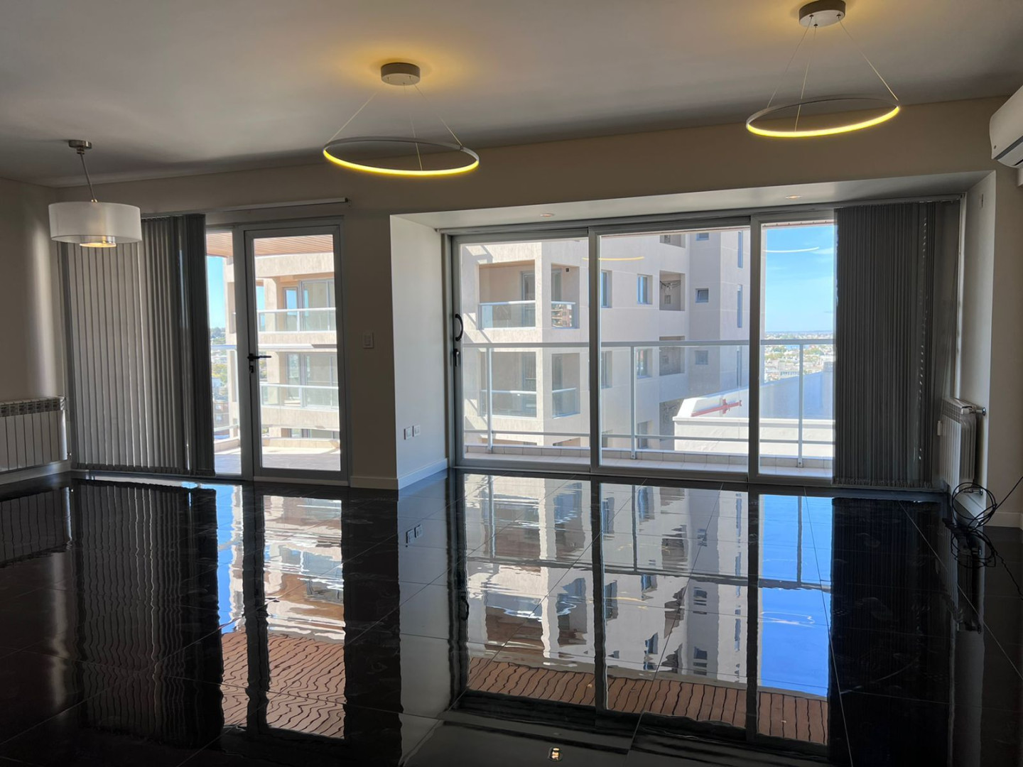 Departamento en Venta en YRIGOYEN 536 - 8 , Centro, Bahía Blanca - Bahía Blanca Propiedades | SITIO OFICIAL l