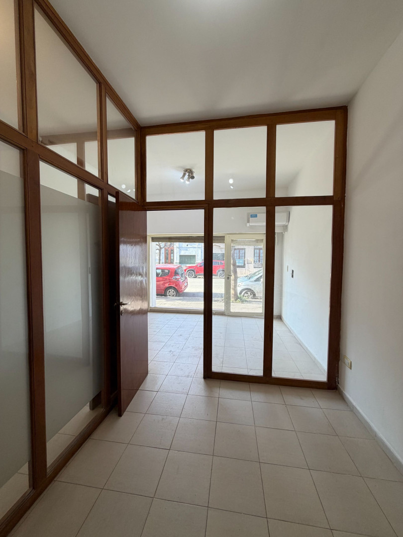 Local en Alquiler en Lamadrid 400, Centro, Bahía Blanca - Bahía Blanca Propiedades | SITIO OFICIAL l