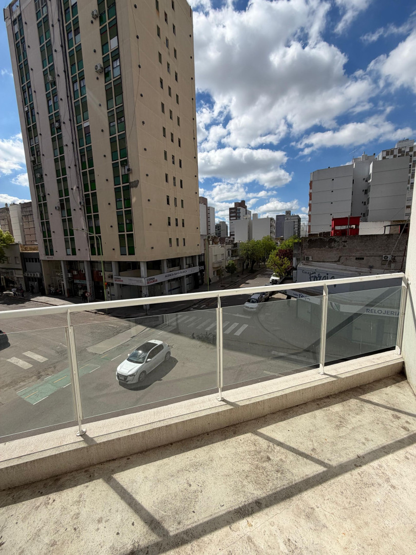 Departamento en Alquiler en 19 De Mayo 95, Centro, Bahía Blanca - Bahía Blanca Propiedades | SITIO OFICIAL l