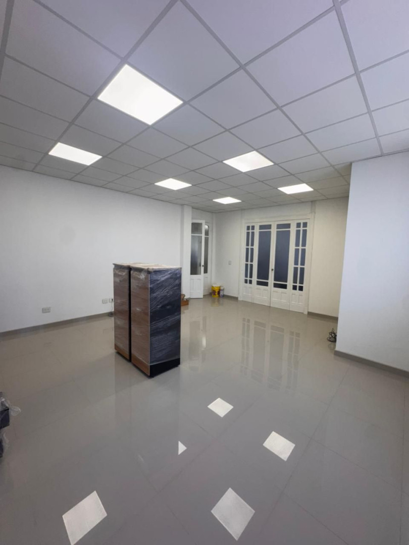 Oficina en Alquiler en San Martin 28, Centro, Bahía Blanca - Bahía Blanca Propiedades | SITIO OFICIAL l