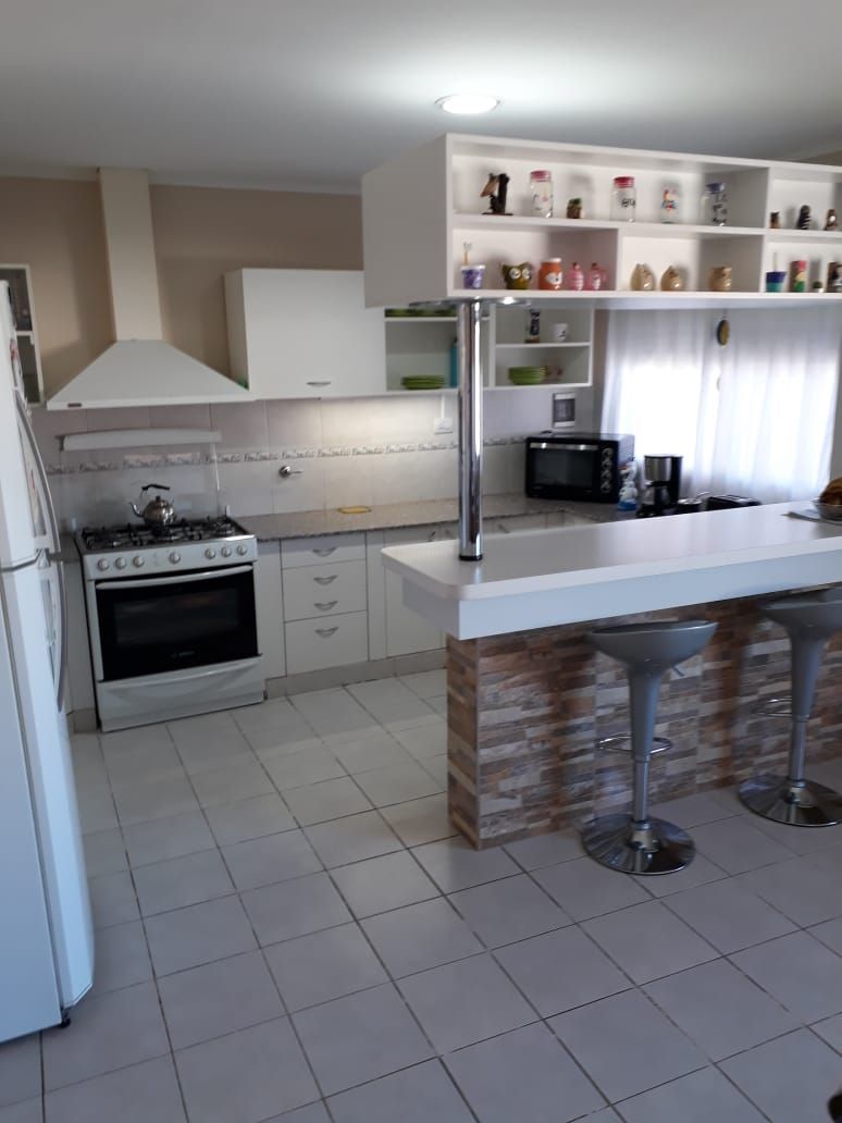 Casa en Venta en Eduardo Gonzalez 1000, Villa del Parque, Bahía Blanca - Bahía Blanca Propiedades | SITIO OFICIAL l