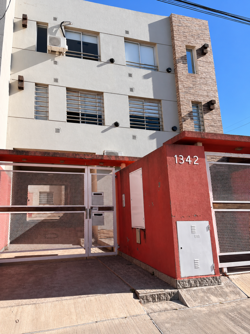 Departamento en Alquiler en Yrigoyen 1342, La Falda, Bahía Blanca - Bahía Blanca Propiedades | SITIO OFICIAL l