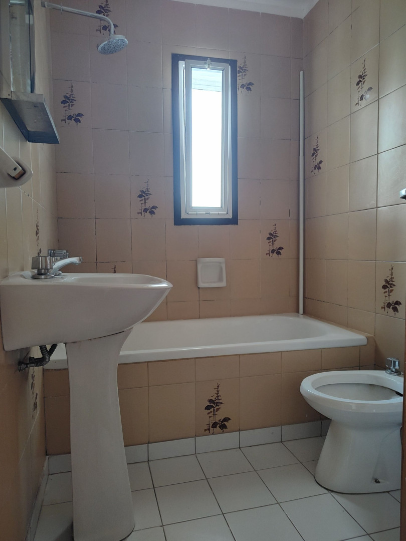Departamento en Alquiler en Holdich 80 , Macrocentro, Bahía Blanca - Bahía Blanca Propiedades | SITIO OFICIAL l