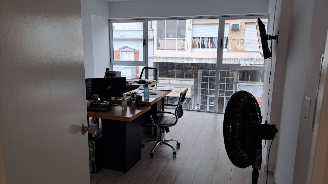 Oficina en Alquiler en 2400000, Centro, Bahía Blanca - Bahía Blanca Propiedades | SITIO OFICIAL l