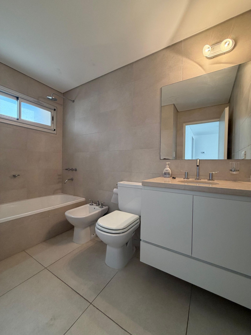 Departamento en Alquiler en 19 De Mayo 227, Centro, Bahía Blanca - Bahía Blanca Propiedades | SITIO OFICIAL l