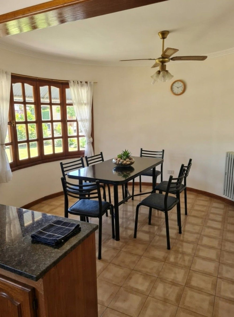 Casa en Venta en Bernardino Rivadavia 430,  Pigüe - Bahía Blanca Propiedades | SITIO OFICIAL l