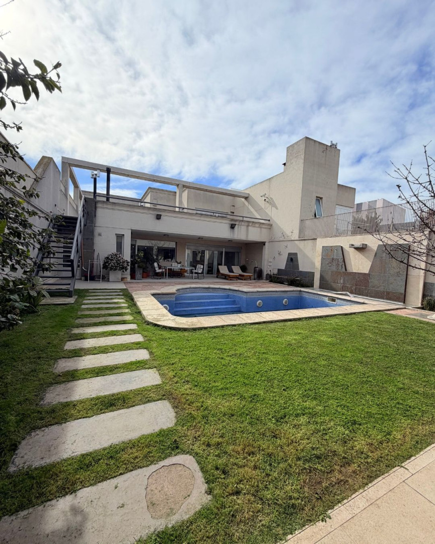 Casa en Alquiler en Viamonte 1736,  Bahía Blanca - Bahía Blanca Propiedades | SITIO OFICIAL l