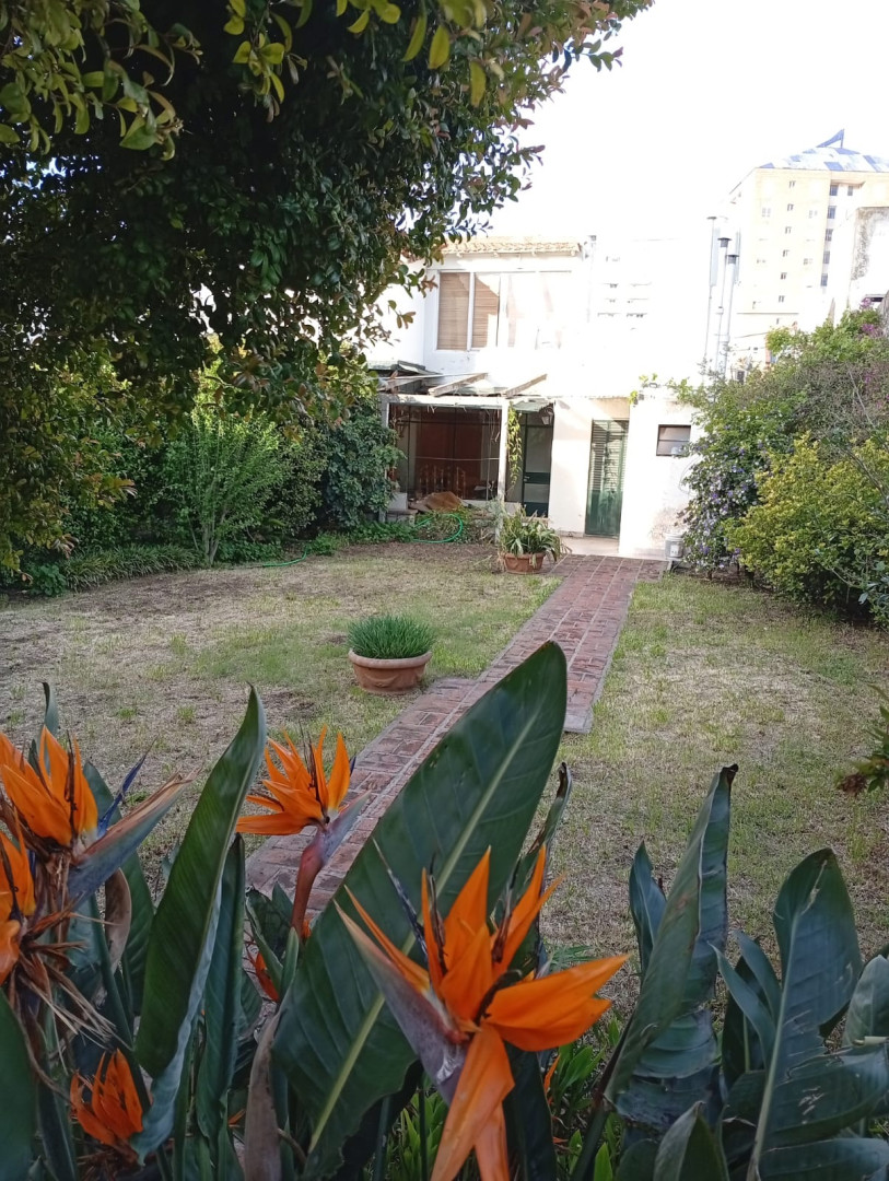 Casa en Venta en Nicaragua 828, Universitario, Bahía Blanca - Bahía Blanca Propiedades | SITIO OFICIAL l