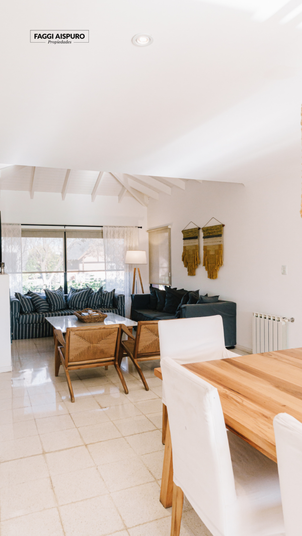 Casa en Venta en Rodolfo Kusch 1000, La Reserva, Bahía Blanca - Bahía Blanca Propiedades | SITIO OFICIAL l