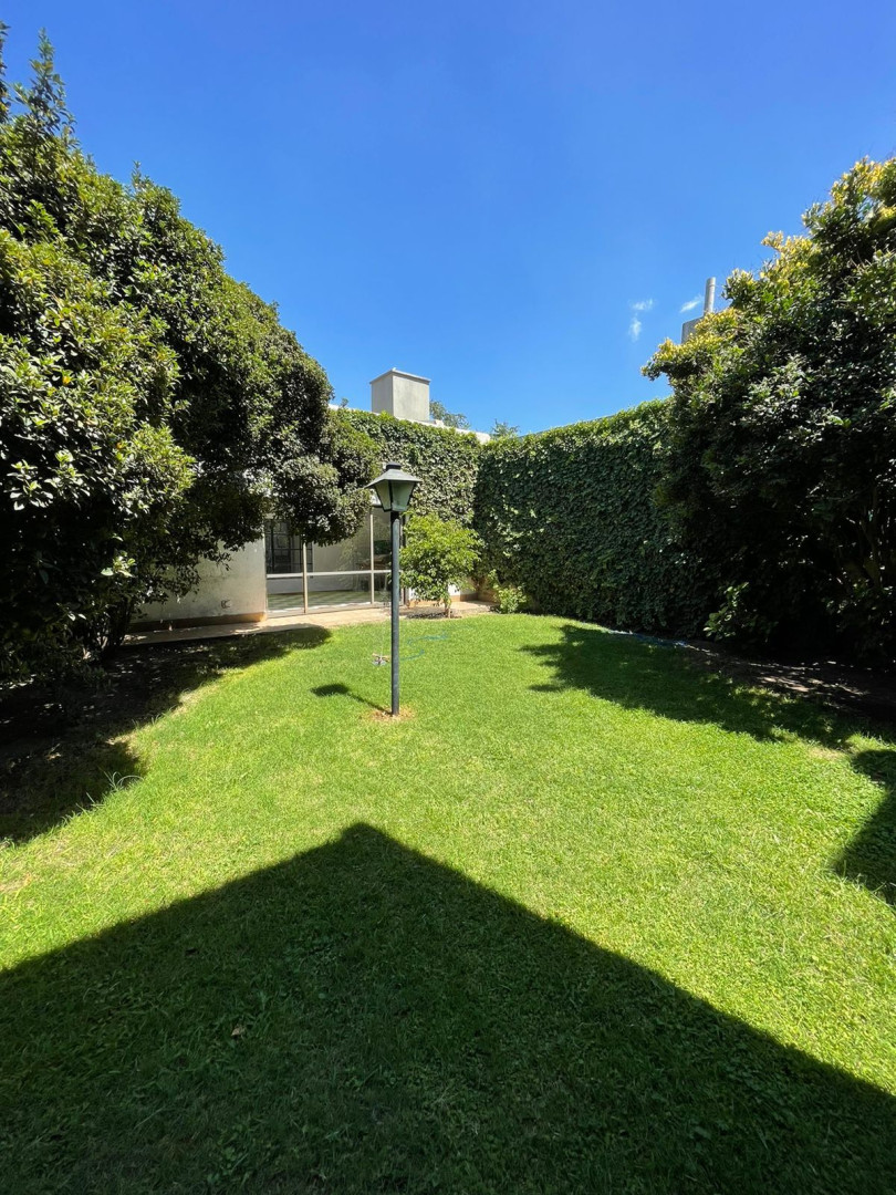 Casa en Alquiler en Tucuman 636, Macrocentro, Bahía Blanca - Bahía Blanca Propiedades | SITIO OFICIAL l