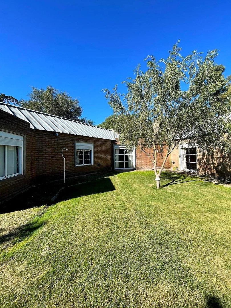 Casa en Venta en Rio Atuel Y Carmen Ledesma, Villa Bordeu, Bahía Blanca - Bahía Blanca Propiedades | SITIO OFICIAL l