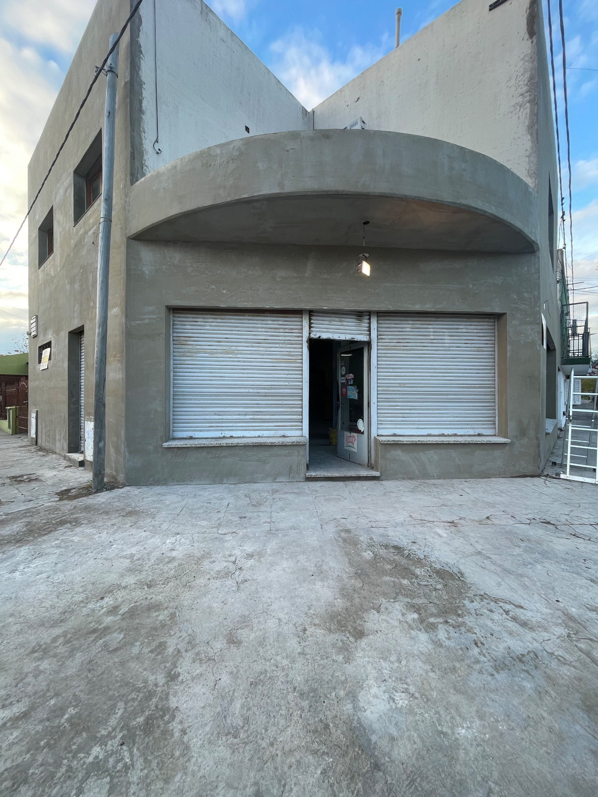 Local en Alquiler en Undiano Y Paunero , San Martin, Bahía Blanca - Bahía Blanca Propiedades | SITIO OFICIAL l