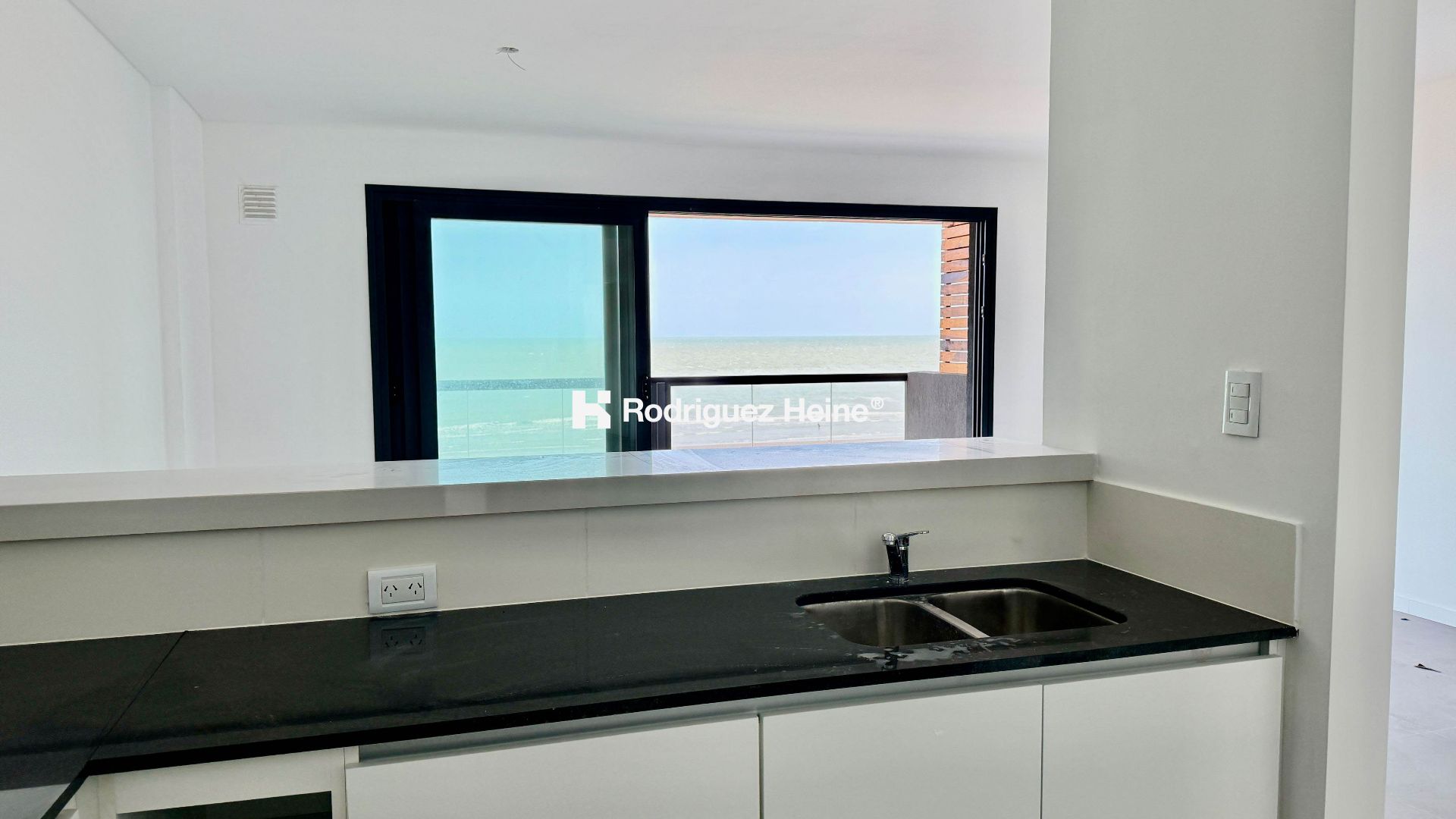 Departamento en Venta en Av Perón 999, Centro, Monte Hermoso - Bahía Blanca Propiedades | SITIO OFICIAL l