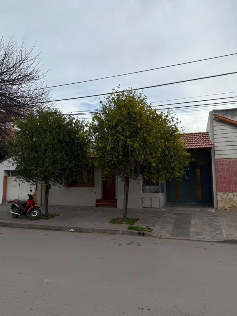 Casa en Venta en Casanova 742, Napostá, Bahía Blanca - Bahía Blanca Propiedades | SITIO OFICIAL l