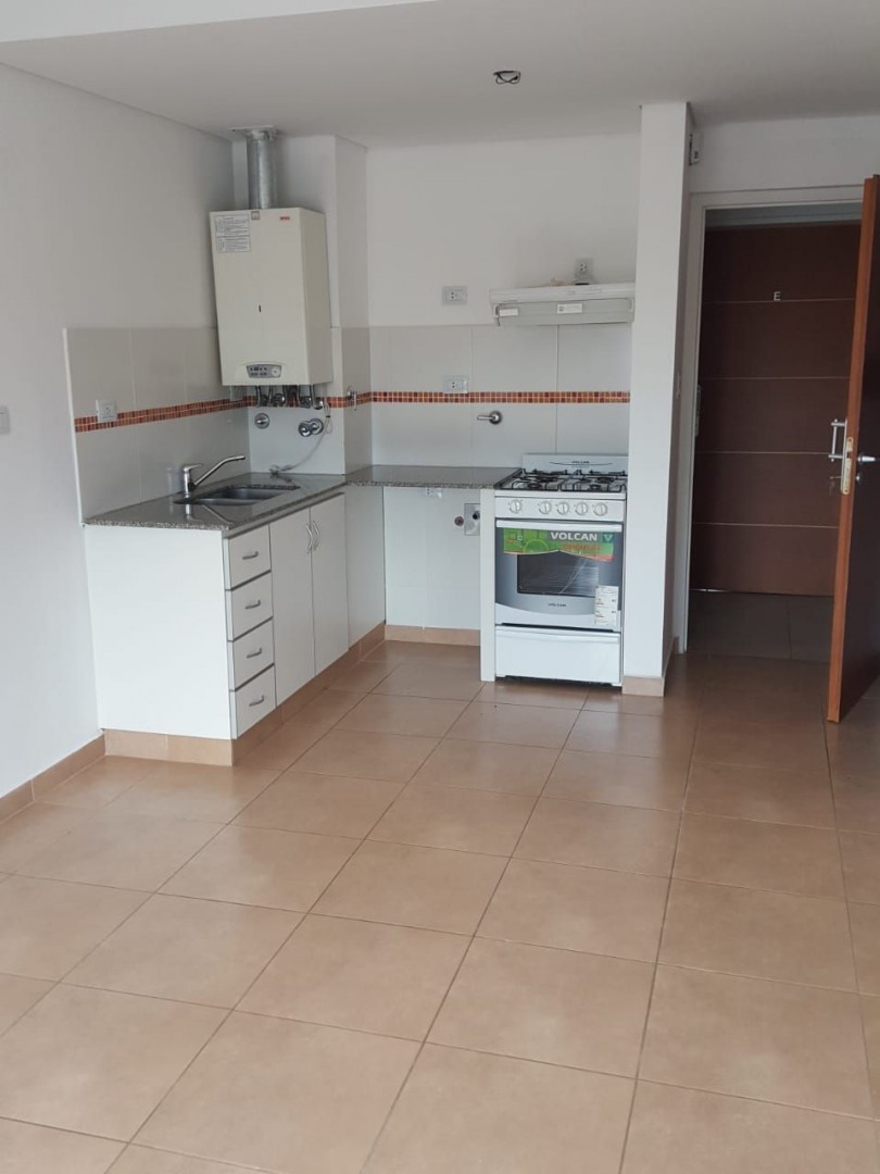 Departamento en Alquiler en Estomba 200, Centro, Bahía Blanca - Bahía Blanca Propiedades | SITIO OFICIAL l