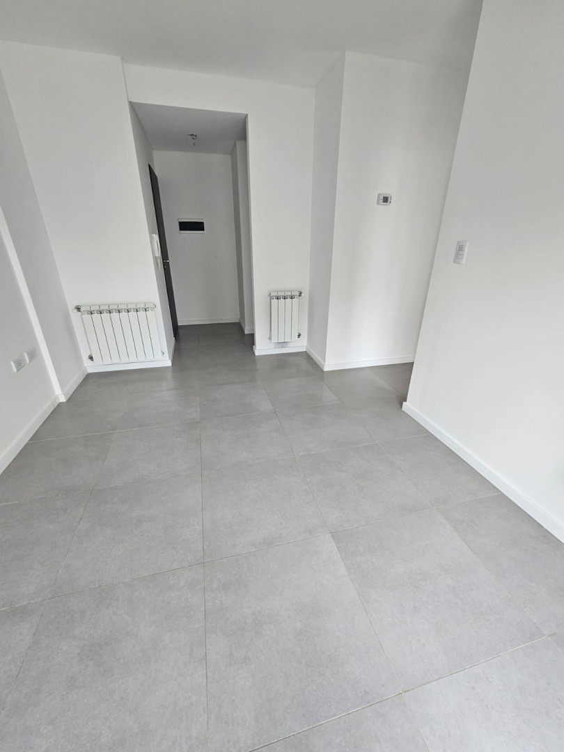 Departamento en Alquiler en Caronti 152, Centro, Bahía Blanca - Bahía Blanca Propiedades | SITIO OFICIAL l