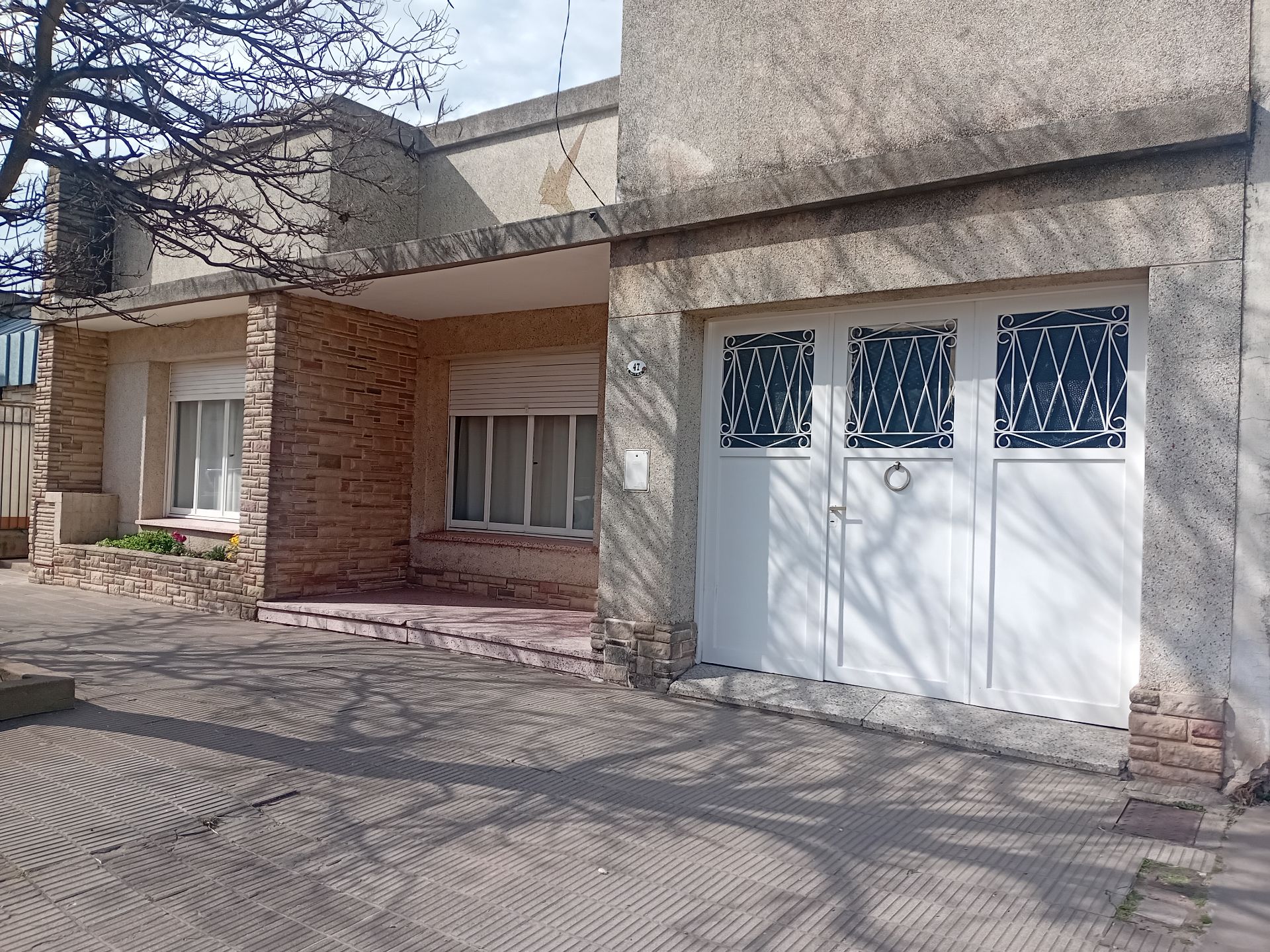 Casa en Venta en Mitre 47, Tornquist,  Tornquist - Bahía Blanca Propiedades | SITIO OFICIAL l