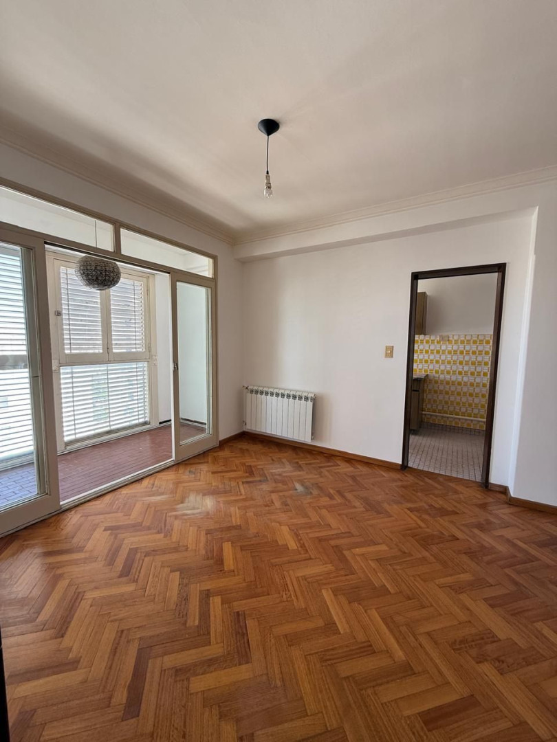 Departamento en Alquiler en Zelarrayan 151, Centro, Bahía Blanca - Bahía Blanca Propiedades | SITIO OFICIAL l