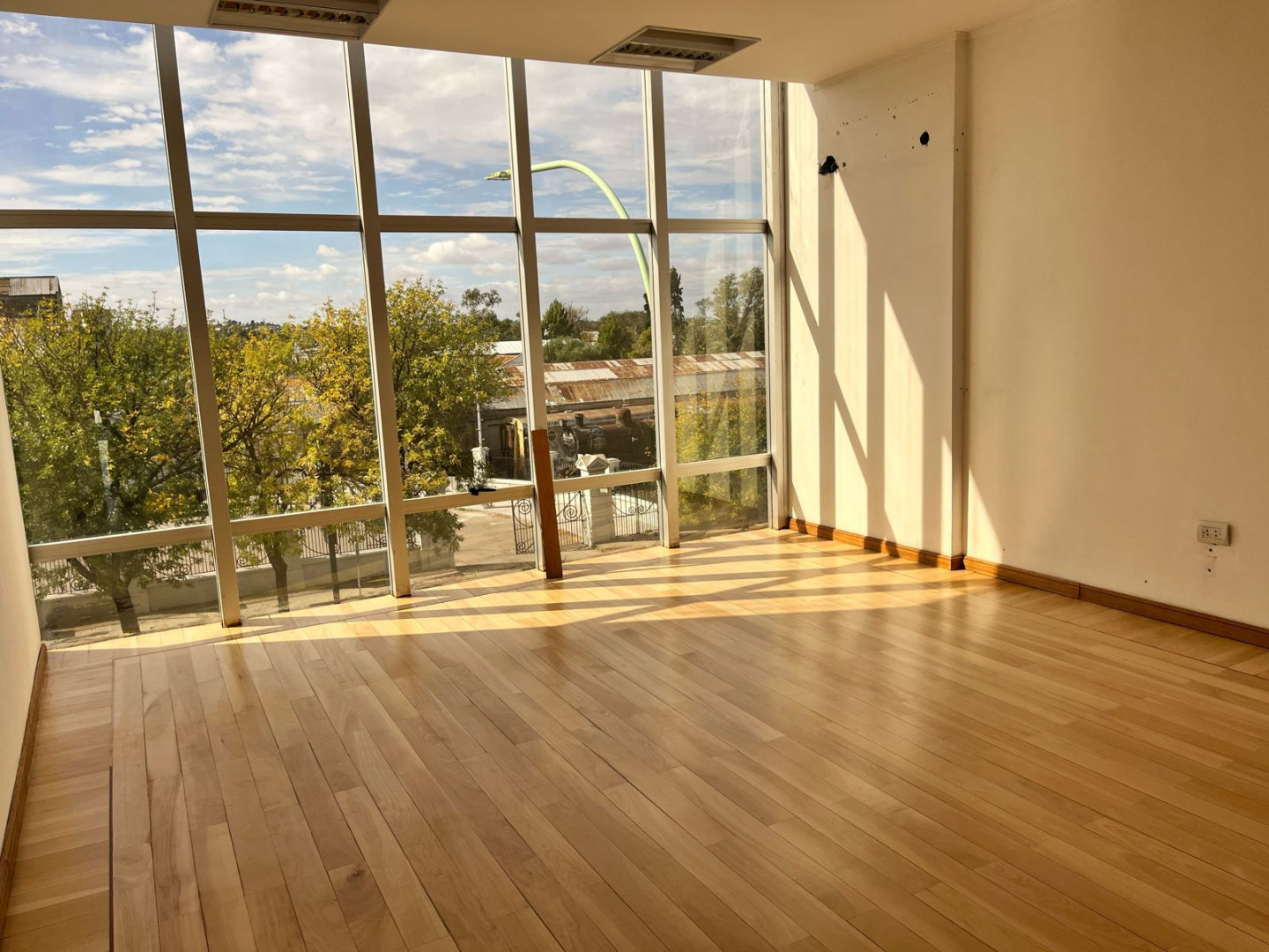 Edificio en Venta en Av Cerri 700,  Bahía Blanca - Bahía Blanca Propiedades | SITIO OFICIAL l