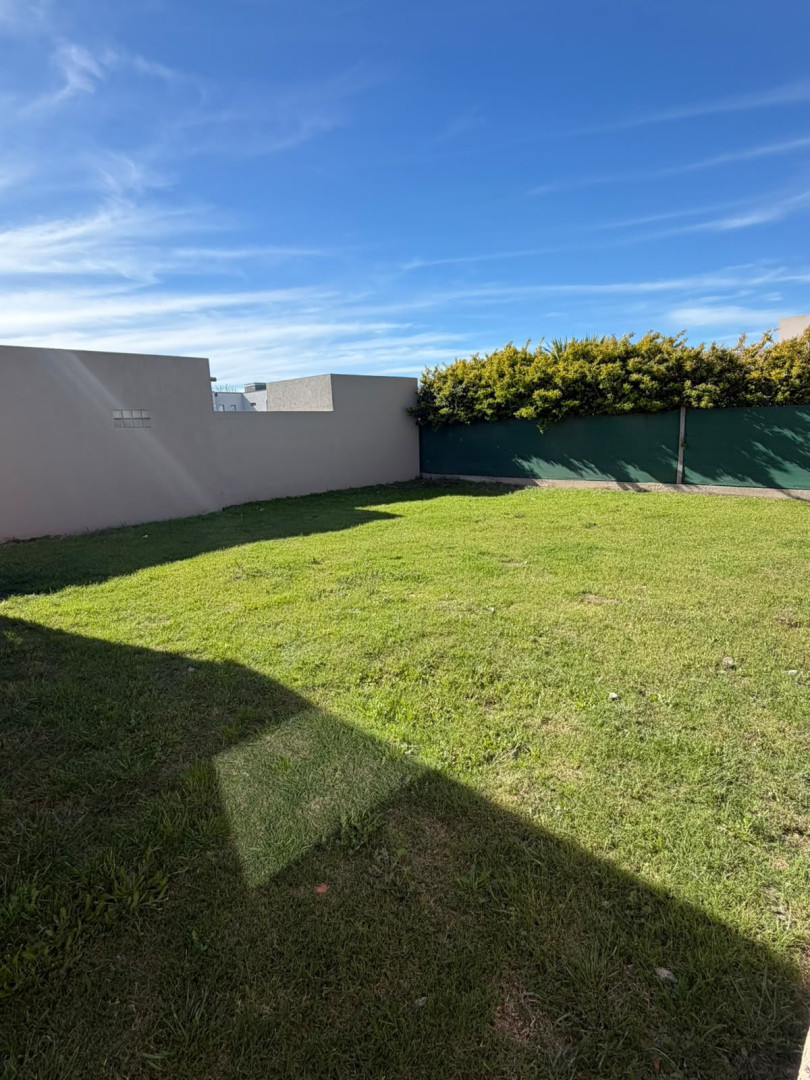 Casa en Venta en MALAHARRO 2658, Las Cañitas I, Bahía Blanca - Bahía Blanca Propiedades | SITIO OFICIAL l