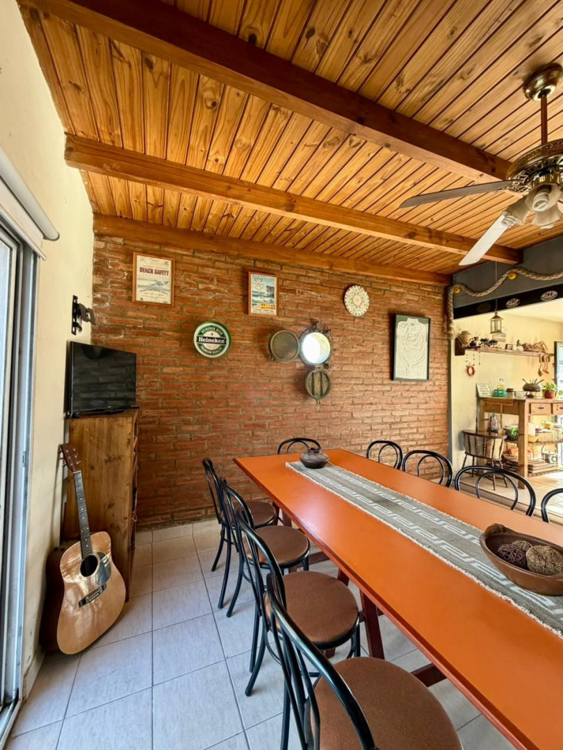Casa en Venta en Almafuerte Y Av. Colon, Macrocentro, Bahía Blanca - Bahía Blanca Propiedades | SITIO OFICIAL l