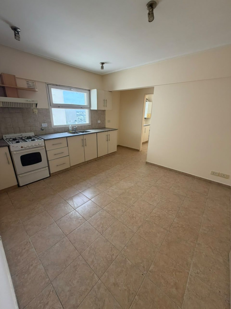 Departamento en Alquiler en Vieytes 438 P 8, Centro, Bahía Blanca - Bahía Blanca Propiedades | SITIO OFICIAL l