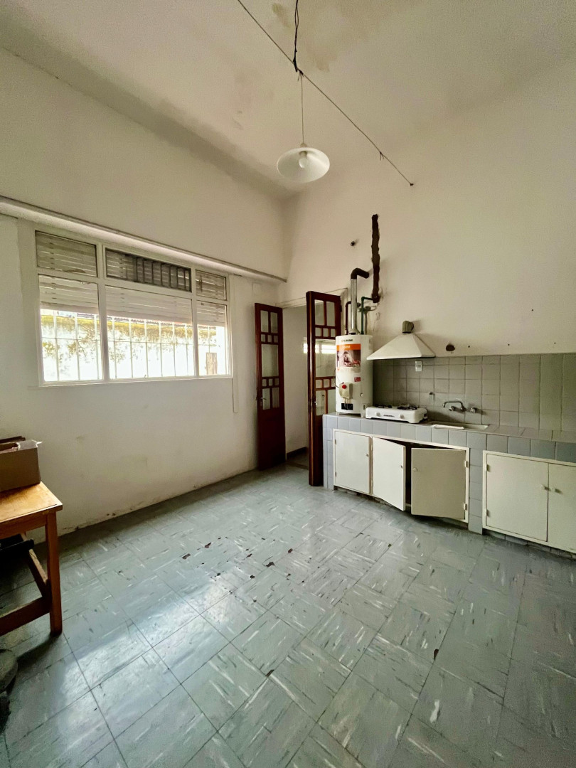 Oficina en Alquiler en España 255, Centro, Bahía Blanca - Bahía Blanca Propiedades | SITIO OFICIAL l