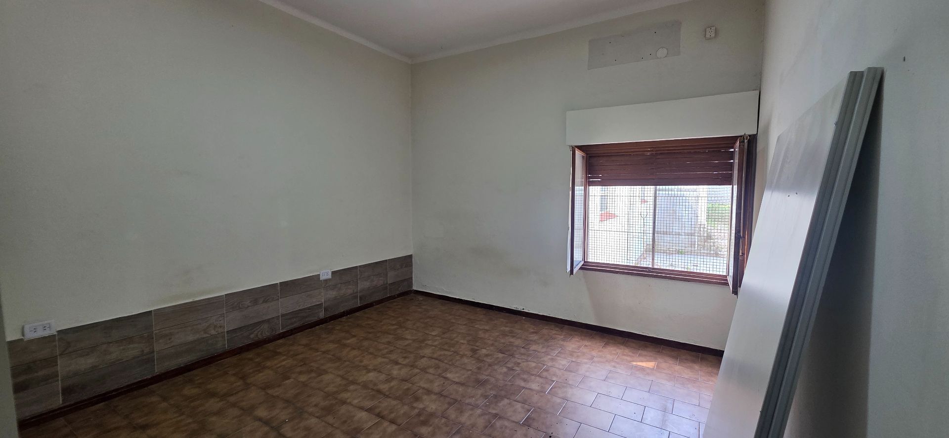 Casa en Venta en D Orbigny 334, La Falda, Bahía Blanca - Bahía Blanca Propiedades | SITIO OFICIAL l