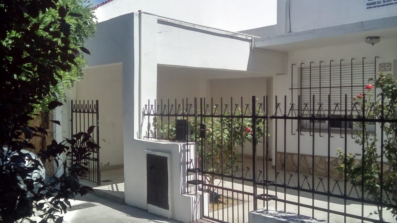 Casa con Local en Venta en Nicolas Levalle 2315, Villa Rosas, Bahía Blanca - Bahía Blanca Propiedades | SITIO OFICIAL l