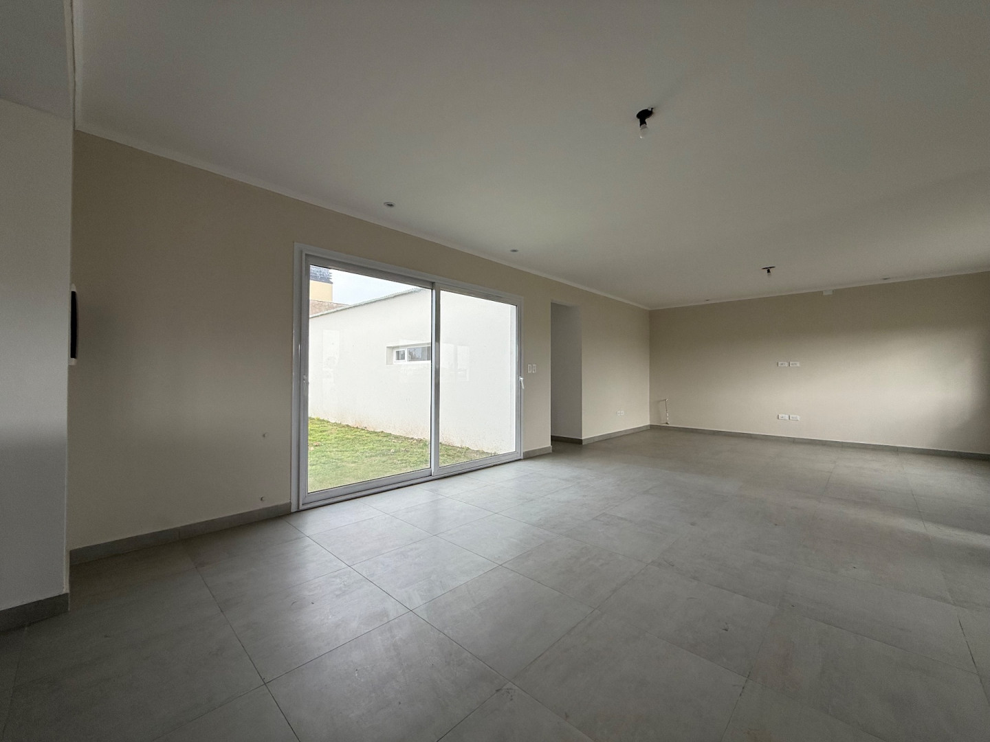 Casa en Venta en Charcas 5205, Las Acacias, Bahía Blanca - Bahía Blanca Propiedades | SITIO OFICIAL l