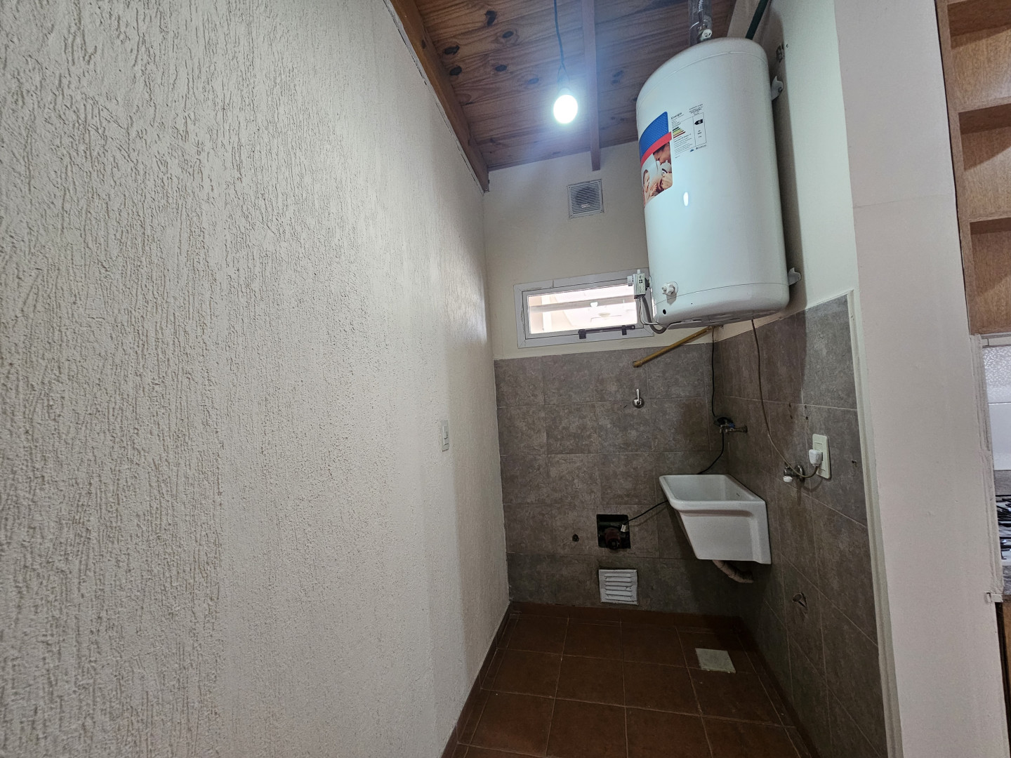 Departamento en Alquiler en Bolivia 663, Noroeste, Bahía Blanca - Bahía Blanca Propiedades | SITIO OFICIAL l