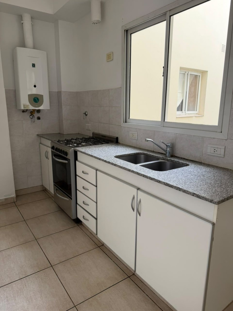 Departamento en Alquiler en Las Heras 511, Centro, Bahía Blanca - Bahía Blanca Propiedades | SITIO OFICIAL l
