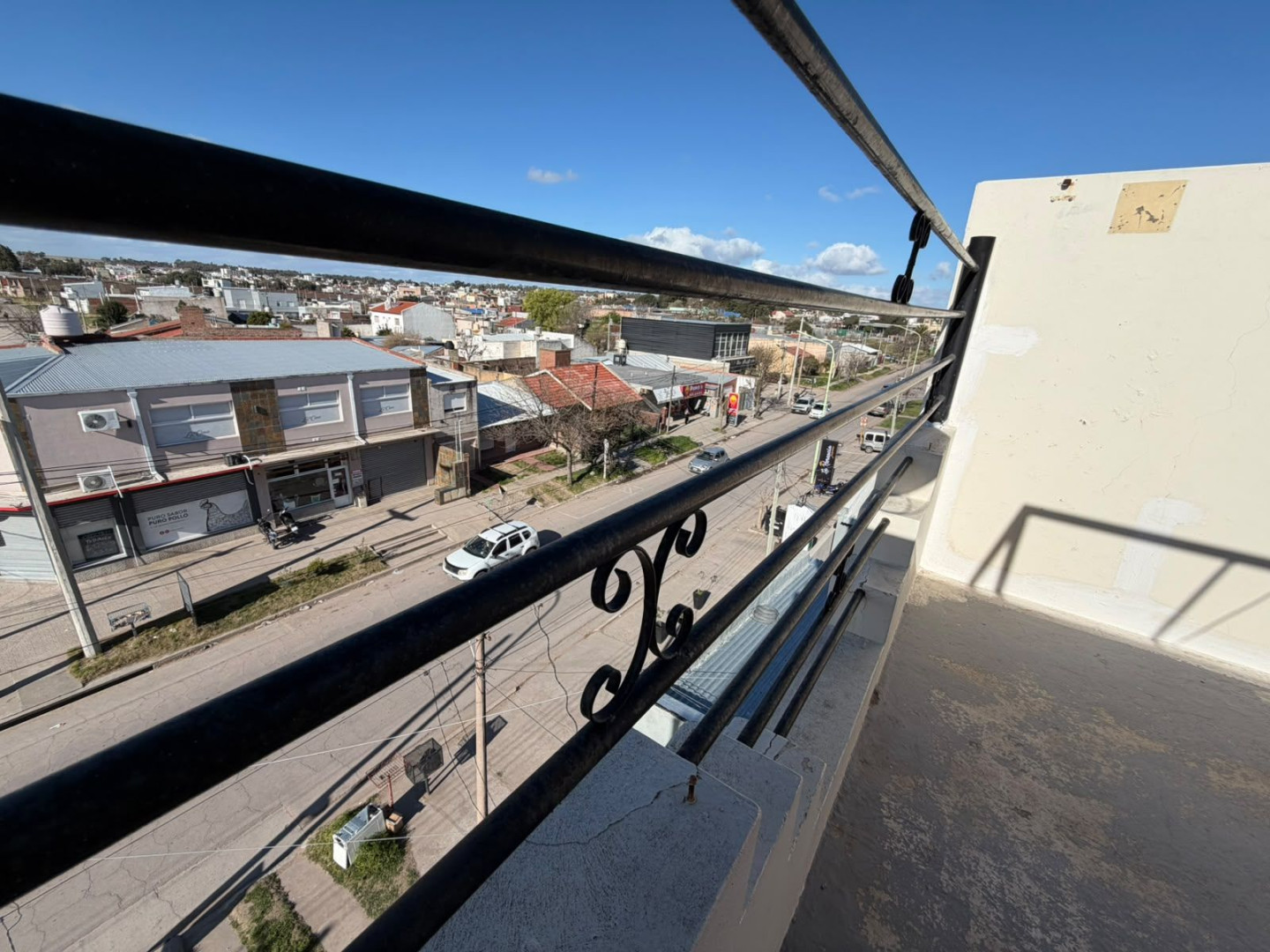 Triplex en Alquiler en Zelarrayan 2594, Los Almendros, Bahía Blanca - Bahía Blanca Propiedades | SITIO OFICIAL l