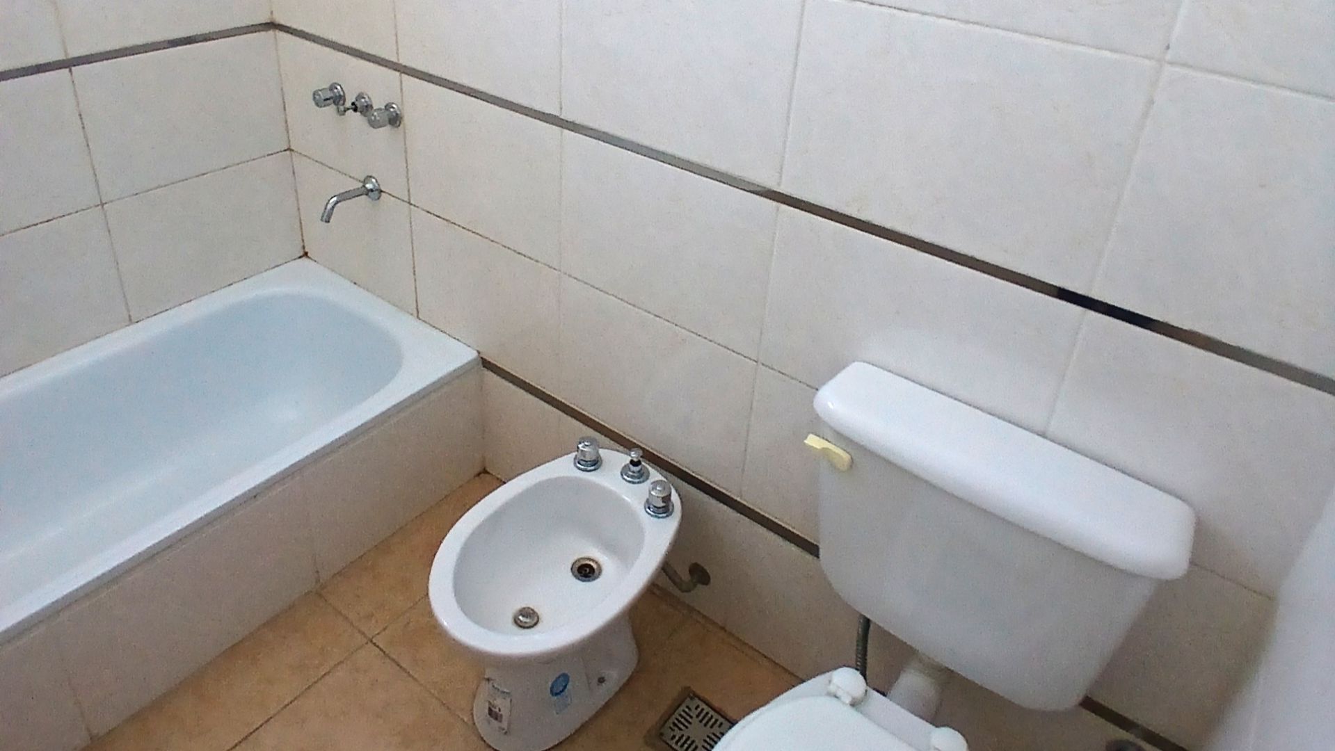 Departamento en Alquiler en Guemes 1270, Macrocentro, Bahía Blanca - Bahía Blanca Propiedades | SITIO OFICIAL l