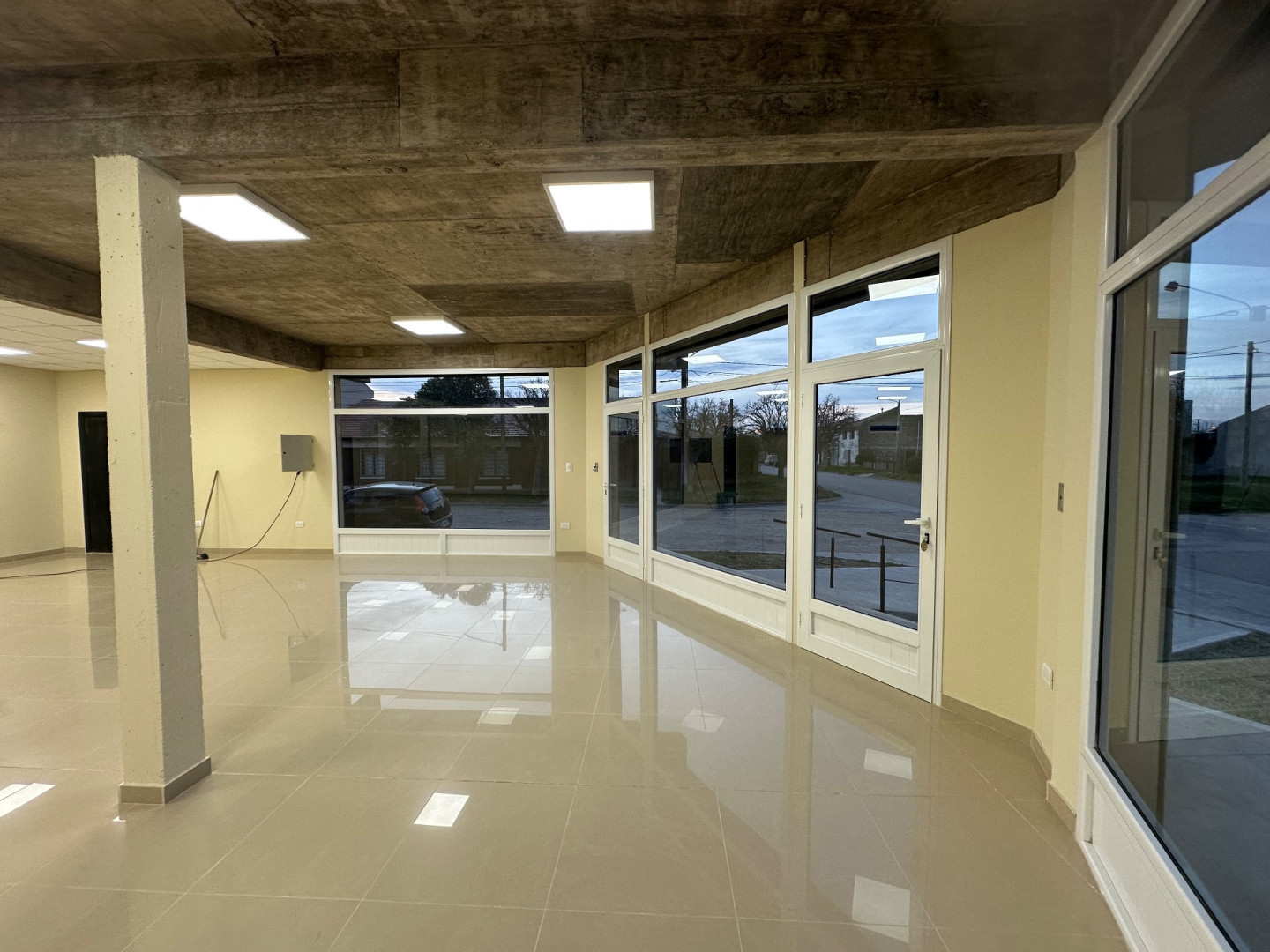 Local en Alquiler en Almafuerte 3100,  Bahía Blanca - Bahía Blanca Propiedades | SITIO OFICIAL l